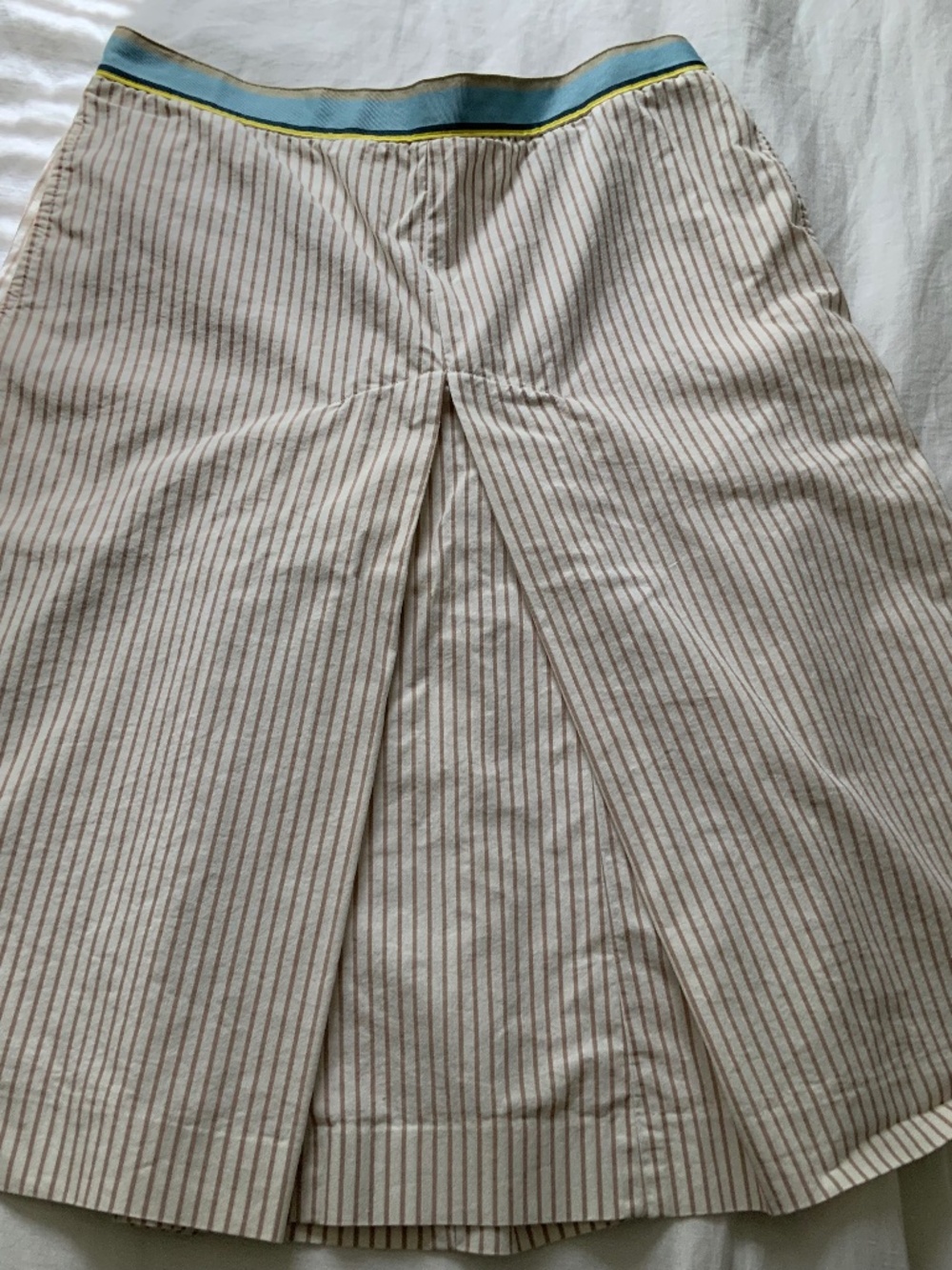 French Connection Skirt with Stripes And Belted Waist Size 6  Excellent Cond